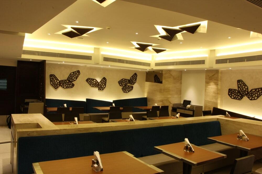 Hotel Fidalgo Panaji Esterno foto