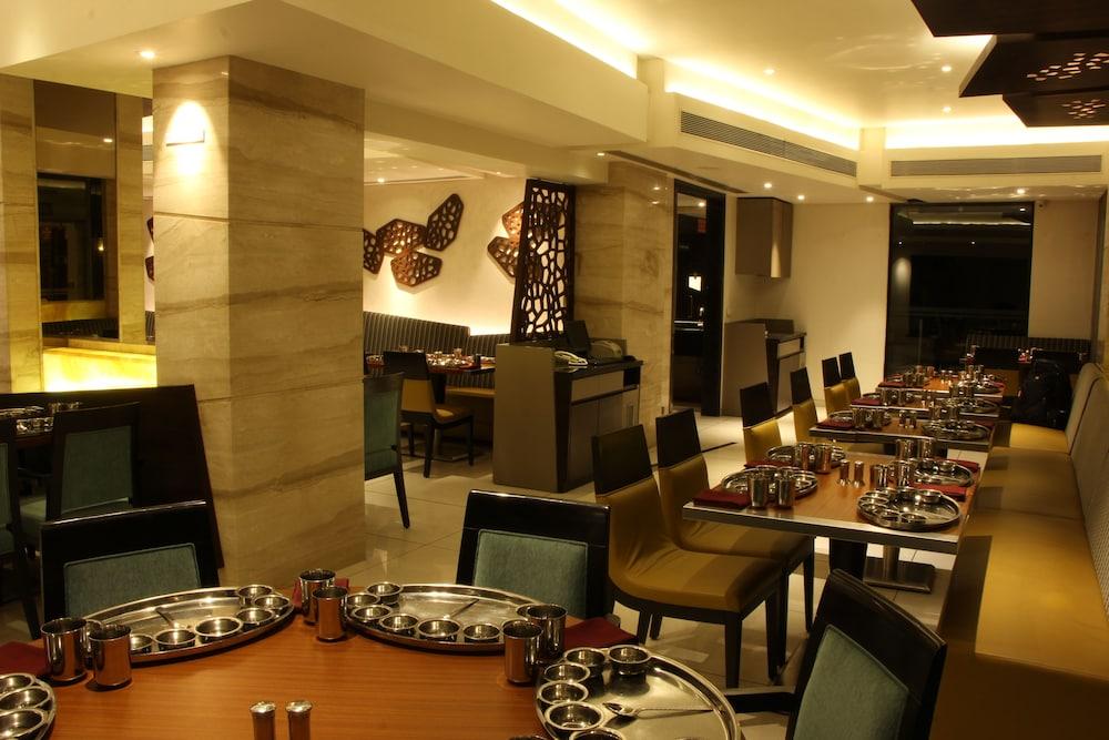 Hotel Fidalgo Panaji Esterno foto