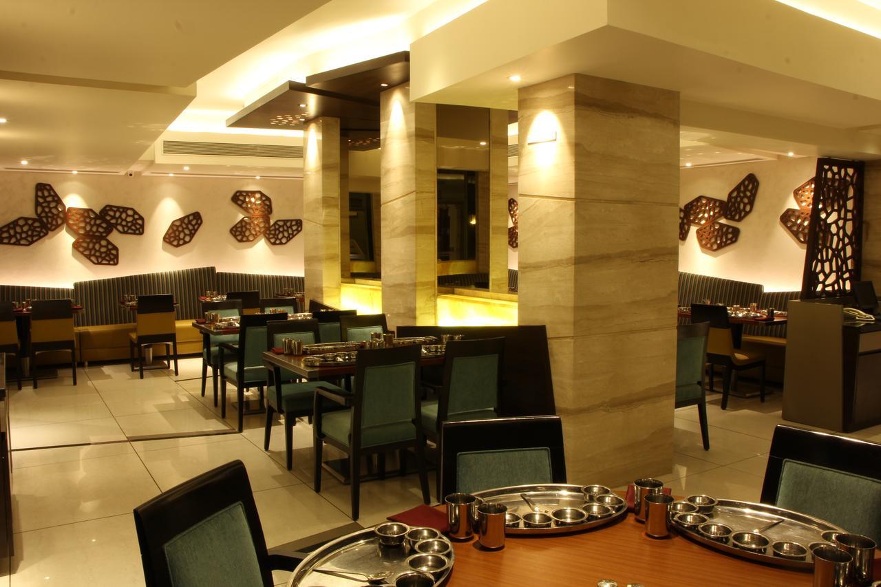 Hotel Fidalgo Panaji Esterno foto